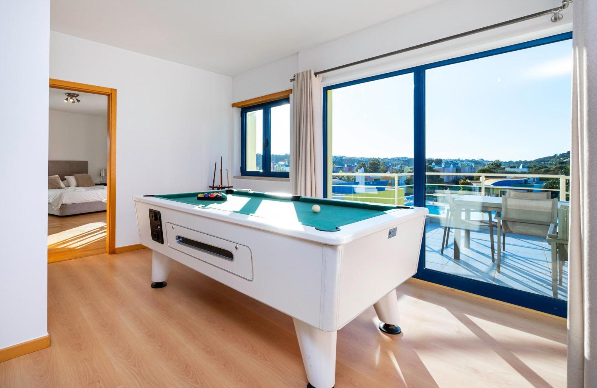 דירות אלבופיירה Penthouse 160Sqm Wide Terraces Pool View & Private Hot Tub & Parking מראה חיצוני תמונה